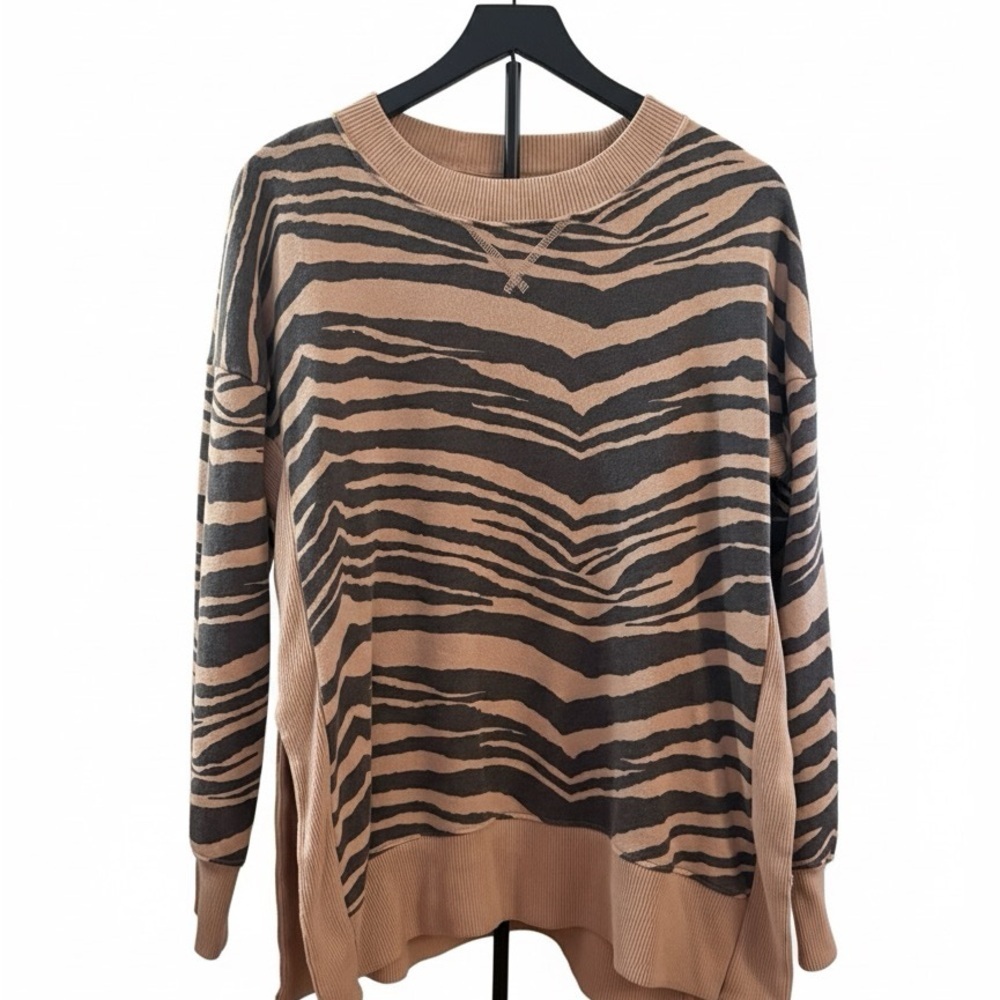 Aerie Zebra Pattern Sweater - Tan and Black